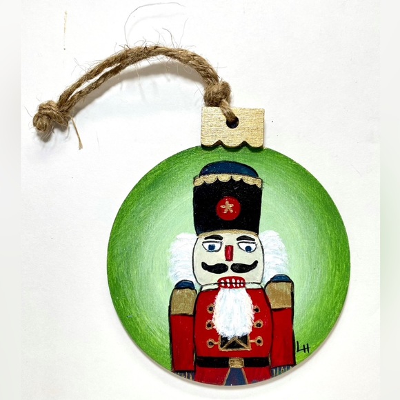ORIGINAL acrylic Christmas Nutcracker Soldiers on Round Wood Ornament Disc - Picture 5 of 6